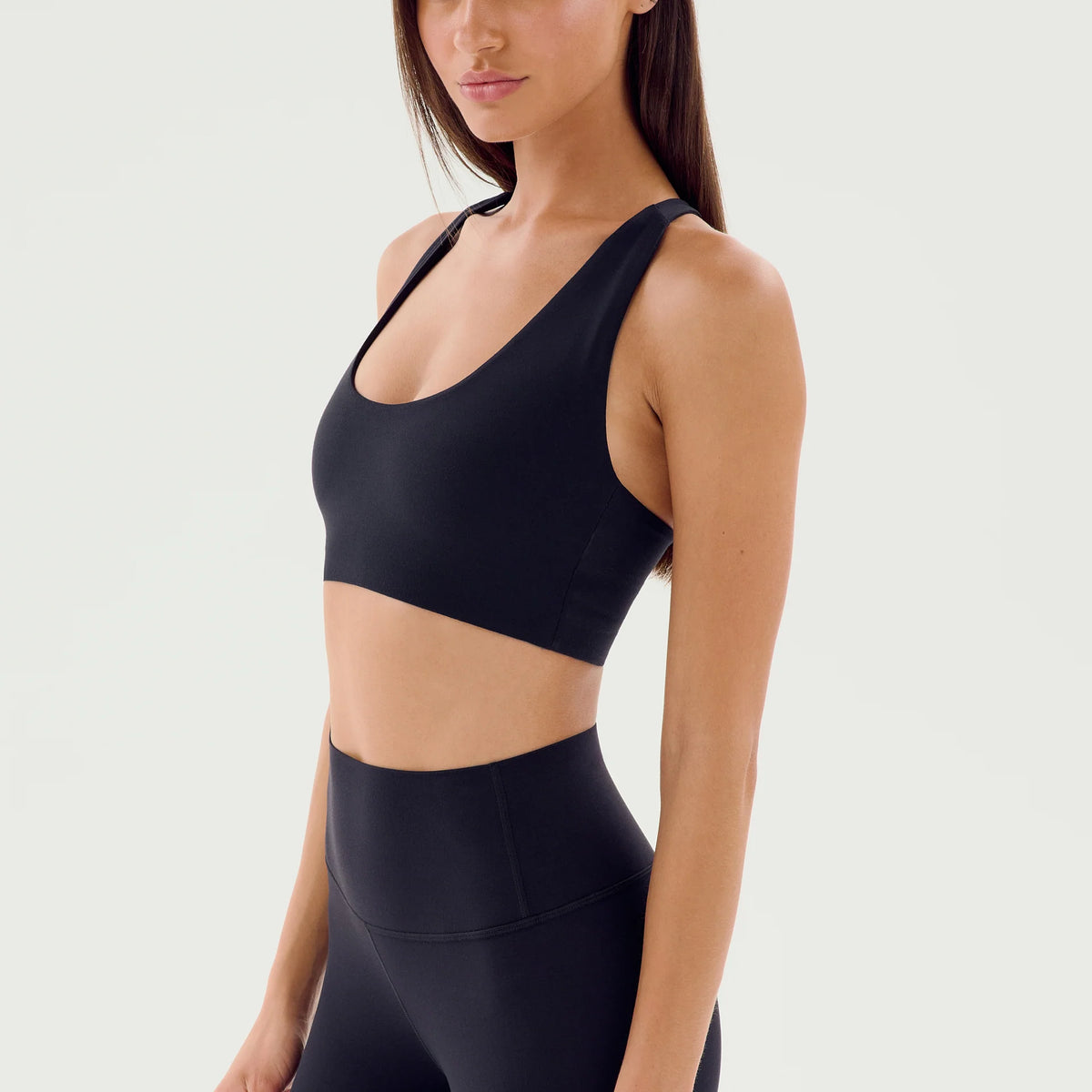 SMITH Uproar ASIAN FIT Matte Black 美品 Splits59 Sara Airweight Bra - Black – SculptHouse