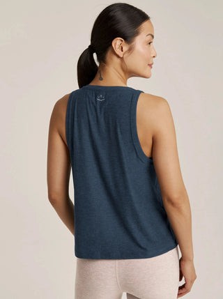 Beyond Yoga Featherweight Rebalance Tank - Nocturnal Navy