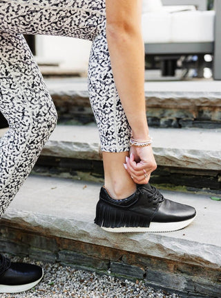 Esseutesse Leather Fringe Sneaker in Black