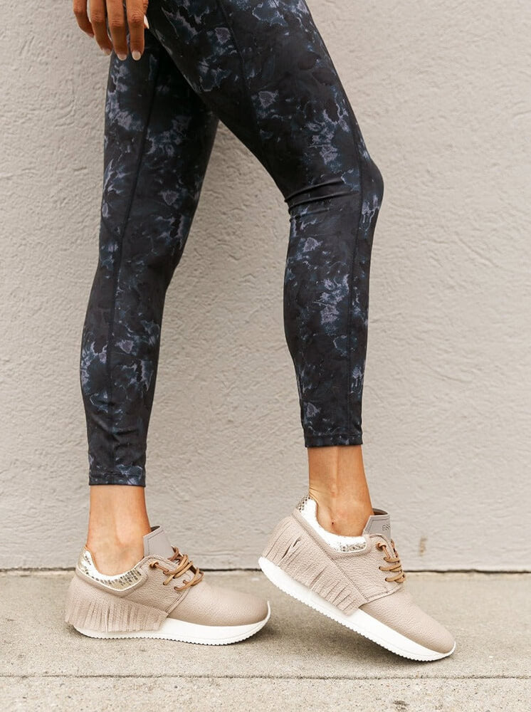 Esseutesse Leather Fringe Sneaker - Sand | Handmade Italian Comfort â SculptHouse