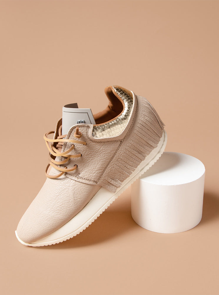 Esseutesse Fringe Sneakers â SculptHouse