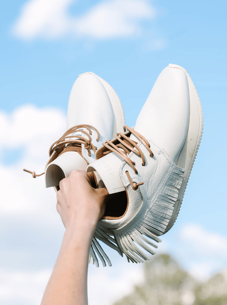 Women's Esseutesse Sneakers - Fringe Shoes â SculptHouse