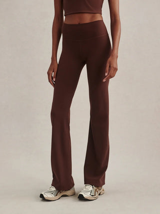 Varley Always Flare Legging 32" - Deep Mahogany