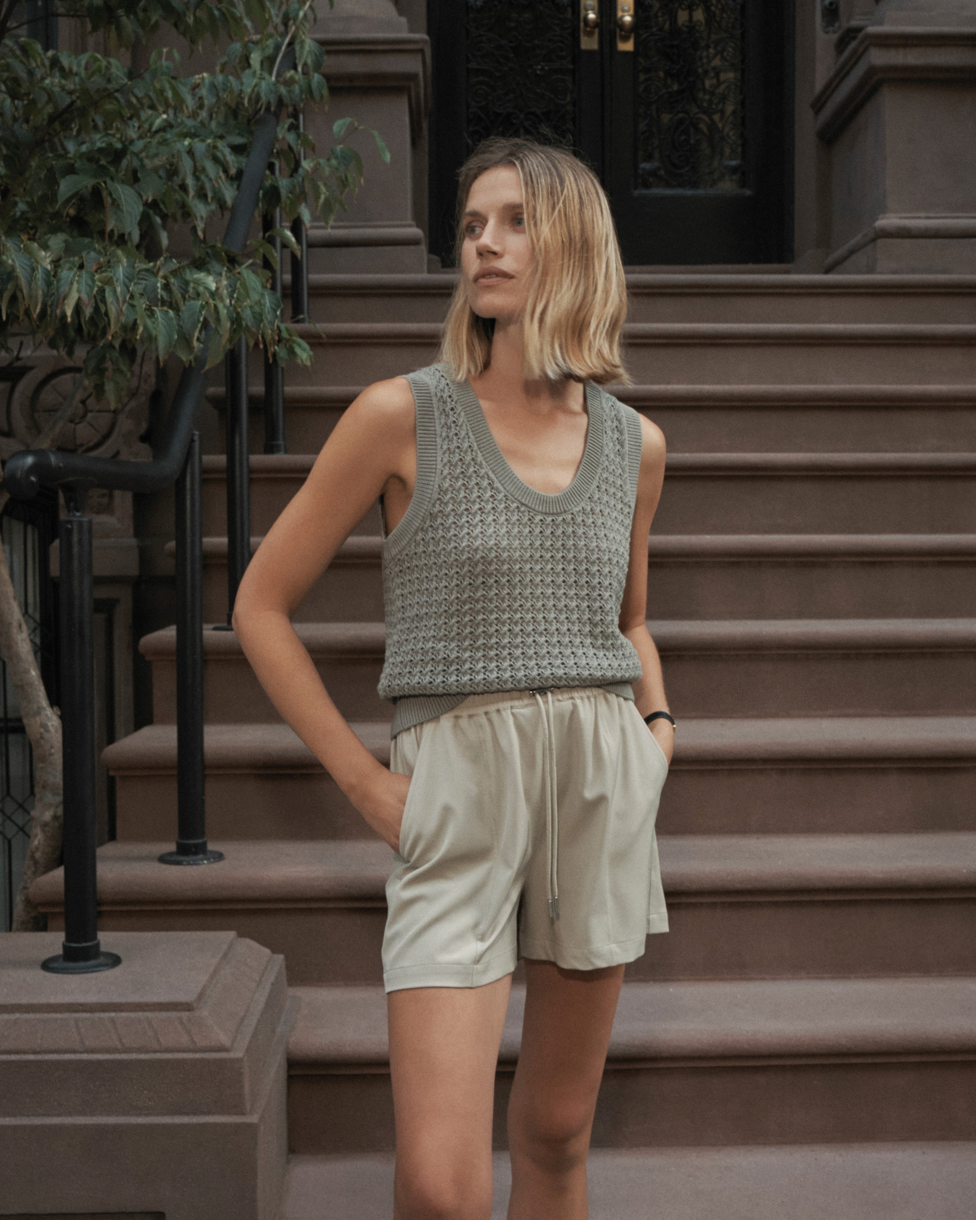 (取寄) バーリー レディース フェーンズ オープン ニット タンク Varley women Ferns Open Knit Tank Shadow Varley Ferns Open Knit Tank - Shadow – SculptHouse