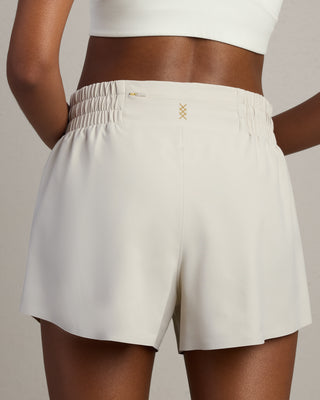 Rhone 2.5" Mirage Short - Lined - Sand